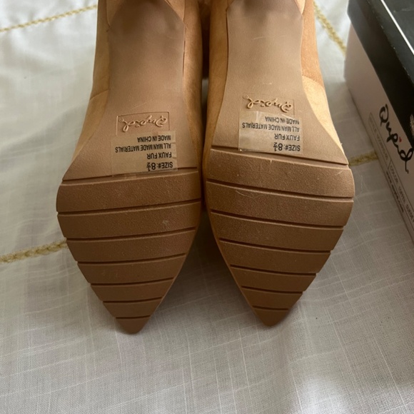 Booties - Picture 2 of 6